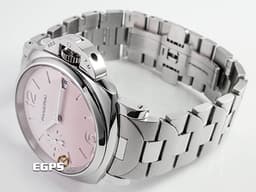PANERAI 沛納海 Luminor Due Pastello PAM01319 PAM1319 三日鍊 不鏽鋼材質 <font color="#ffaaad">櫻花粉色漸層面盤</font> <font color="#fcfcfc">白色指針及時標</font>  <font color="#FF0000">2025年保卡 適合女士配戴的38mm錶徑 </font> 自動上鍊 38mm