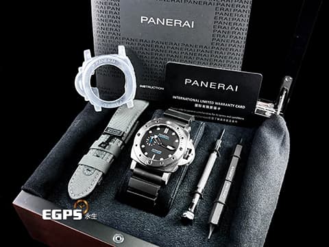 PANERAI 沛納海 Submersible QuarantaQuattro Bianco PAM1229 不鏽鋼材質 PAM01229 黑色面盤 潛水計時外圈 2025年保單 配件齊全 潛水錶 自動上鍊 44mm