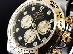 ROLEX 勞力士 Cosmograph Daytona 迪通拿 126503 126503G&nbsp;<font color="#fdfdfd">亮黑色</font>面搭配<font color="#f1e1b5">金色計時盤 鑽石時標</font>&nbsp;計時碼表 18K黃金 半金款 <font color="#FF0000">新款4131機芯 2025年保卡</font>&nbsp;自動上鍊 40mm