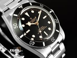 TUDOR 帝舵 Black Bay 54 碧灣 Fifty-Four 79000N-0001 <font color=#f5dea8>經典棒棒糖秒針 BB54</font> 黑水鬼 雪花針 不鏽鋼 <font color=#FF0000>2025年保卡 最新「T-fit」快調錶扣</font> 潛水錶 自動腕錶 37mm