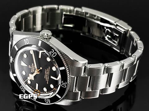 TUDOR 帝舵 Black Bay 54 碧灣 Fifty-Four 79000N-0001 經典棒棒糖秒針 BB54 黑水鬼 雪花針 不鏽鋼 2025年保卡 最新「T-fit」快調錶扣 潛水錶 自動腕錶 37mm
