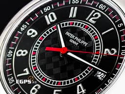 PATEK PHILIPPE 百達翡麗 PP錶 Calatrava 6007G-011&nbsp;<span style="color: rgb(156, 152, 147);">烏木黑色 中央「碳纖維」浮雕圖案面盤</span><span style="color: rgb(221, 221, 221);">&nbsp;</span>6007 G 大三針&nbsp;<font color="#ff5554">紅色秒針、三角形刻度與格狀刻度</font>&nbsp;18K白金材質&nbsp;<font color="#FF0000">2025年保單</font> 自動上鍊 40mm