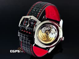 PATEK PHILIPPE 百達翡麗 PP錶 Calatrava 6007G-011&nbsp;<span style="color: rgb(156, 152, 147);">烏木黑色 中央「碳纖維」浮雕圖案面盤</span><span style="color: rgb(221, 221, 221);">&nbsp;</span>6007 G 大三針&nbsp;<font color="#ff5554">紅色秒針、三角形刻度與格狀刻度</font>&nbsp;18K白金材質&nbsp;<font color="#FF0000">2025年保單</font> 自動上鍊 40mm