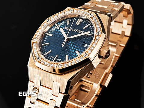 Audemars Piguet 愛彼 AP錶 Royal Oak 皇家橡樹 77451OR.ZZ.1361OR.04 18K玫瑰金材質 午夜藍色Grande Tapisserie錶盤&nbsp;40顆原廠鑲嵌美鑽錶圈（約重0.71克拉）2023年新式保卡&nbsp;自動上鍊 34mm