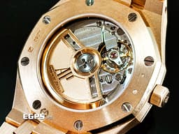 Audemars Piguet 愛彼 AP錶 Royal Oak 皇家橡樹 77451OR.ZZ.1361OR.04 18K玫瑰金材質 <font color="#a9c1ce">午夜藍色Grande Tapisserie錶盤</font><font color="#e2e2e2">&nbsp;40顆原廠鑲嵌美鑽錶圈（約重0.71克拉）</font><font color="#ff0000">2023年新式保卡</font>&nbsp;自動上鍊 34mm