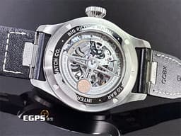IWC 萬國 Big Pilot`s 43 大飛行員 IW329303 <font color="#0066FF">藍色放射紋面盤</font> 經典 大飛 不鏽鋼 <font color="#FF0000">2023年保單 最新EasX-CHANGE錶帶更換系統</font> 飛行錶 自動上鏈 43mm