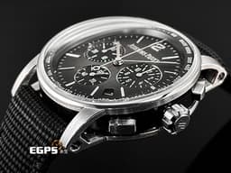 Audemars Piguet AP 愛彼錶 26393 NB 煙燻灰色錶面 <font color="#FF0000">CODE 11.59系列，中層錶殼為皇家橡樹八角形錶身，鏤空的錶耳與纖薄的圓形錶圈相連，<font color="#FFFF33">折射入雙曲面錶鏡的光芒，圓融的線條中帶有幾何的豐富層次，任何角度都值得細細玩味 2022保單 </font> </font> <font color="#FFE4E1">白K金與黑色陶瓷材質</font> 飛返計時碼錶 自動上鍊 41mm