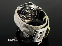 Audemars Piguet 愛彼 AP錶 CODE 11.59系列 15210QT.OO.A064KB.01 <font color=#feecd4>不鏽鋼&黑色陶瓷材質 煙燻米色面盤 米色橡膠覆層錶帶</font> <font color=#FF0000> 2023年保單 </font> 自動上鍊 41mm