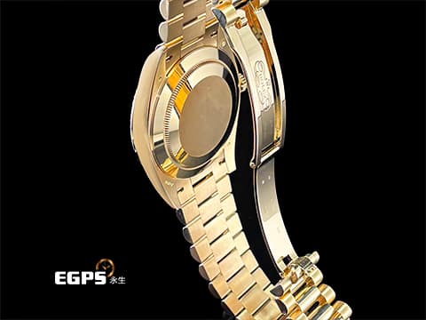 ROLEX 勞力士 DAY-DATE 40 DD 蠔式星期日曆型 228238 18黃金材質 18K黃金羅馬數字時標 綠色面盤 賭桌綠在手，勝率跟你走 2026年保卡 自動上鏈 40mm