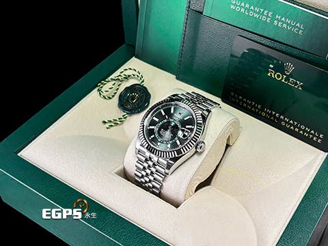 ROLEX 勞力士 Sky-Dweller 336934 天行者 白K金材質外圈 年曆錶 最新款 橄欖綠色面天行者336934 Cal.9002機芯 紀念型（Jubilee）錶帶 2024年單 自動上鍊 42mm