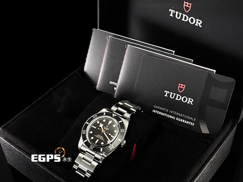 TUDOR 帝舵 Black Bay 54 碧灣 Fifty-Four 79000N-0001 經典棒棒糖秒針 BB54 黑水鬼 雪花針 不鏽鋼 2025年保卡 最新「T-fit」快調錶扣 潛水錶 自動腕錶 37mm