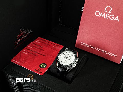 OMEGA 歐米茄 Speedmaster Moonwatch Professional 超霸 專業 登月錶 310.63.42.50.02.001
 計時碼表 18K白金材質 太陽線紋磨砂銀色錶盤 鋁錶圈 3861機芯 市場稀少白K金超霸 2021年台灣公司貨 新錶參考訂價：1,229,000元  同軸擒縱 手上鍊 42 mm