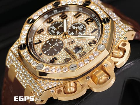 Audemars Piguet 愛彼 AP錶 Royal Oak 皇家橡樹 26215OR.ZZ.A801CR.01 玫瑰金材質 自動上鍊  稀有原廠鑲嵌明亮型切割美鑽，滿天星面盤，鑽石錶殼及鑽帶扣，全錶鑲嵌過600顆鑽石的滿天星鑽錶款！絕對是高貴的象徵！ 48mm