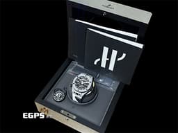 HUBLOT 宇舶 Big Bang 大爆炸 Unico Golf 416.YS.1120.VR <font color=#ff00ff>鍍鋁碳纖維材質花紋設計 白色小牛皮帶襯黑色橡膠錶帶</font> <font color=#FF0000>第一款專為高爾夫球運動而設計的機械錶 2019年保單</font> 自動上鍊 45mm