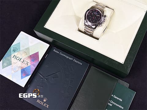 ROLEX 勞力士 Daytona 迪通拿 116509 18K白金材質 鍊帶款
重溫賽車夢~ 熱血再起~ 傳奇經典的絕版賽車面~ 男人的浪漫情懷~   經典黑色賽車面盤 視距儀刻度錶圈 防偽內圈  自動上鍊 40mm