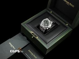 Audemars Piguet 愛彼 AP錶 Royal Oak 皇家橡樹系列 不鏽鋼材質&nbsp;<font color="#058703">26240ST.OO.1320ST.08 軍綠色「Grande Tapisserie」大型格紋錶面</font> <font color="#ff0000">2024年保卡</font>&nbsp;自動上鍊 41mm