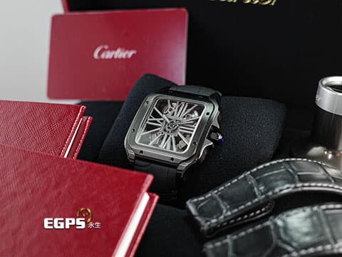 CARTIER 卡地亞 Santos de Cartier 山度士 WHSA0009 不鏽鋼材質 羅馬數字形鏤空面盤 最新QuickSwitch錶帶更換系統 另附原廠皮革錶帶組、放大鏡 2022年保卡 新錶參考訂價：970,000 元  手動上鍊 39.8mm