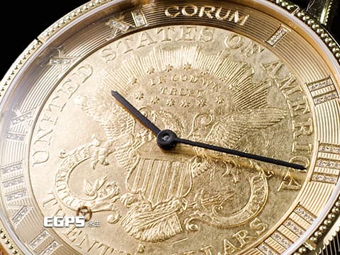 CORUM 崑崙 經典系列 金幣錶 082.515.56/0001 MU65 18K黃金材質錶殼、帶扣 22K黃金材質背蓋 Double Eagle 自由女神頭像雙鷹金幣 2021年保單 台灣公司貨 錶友未使用蒐藏品 新錶參考訂價：1,580,000元 自動上鍊 43mm