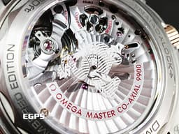 OMEGA 歐米茄 Seamaster Diver 300 海馬 21060445103001 鉭金屬+鈦金屬+<font color=#f3baa1>Sedna金</font>材質 計時碼表 <font color=#4169e1>藍色波浪紋陶瓷面盤</font> 同軸擒縱 <font color=#FF0000>2023年保單 每只錶有獨立編號加特殊錶盒 值得收藏</font> 排氦氣閥 潛水錶 自動上鍊 44mm