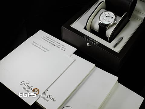 GLASHUTTE ORIGINAL 格拉蘇蒂 Pano PanoMaticLunar 1-90-02-42-32-05 不鏽鋼材質 偏心月相 德式經典大日期窗 透明底蓋 雙鵝頸  2023保單 商務菁英，低調穩重的選擇  自動上鍊 40mm