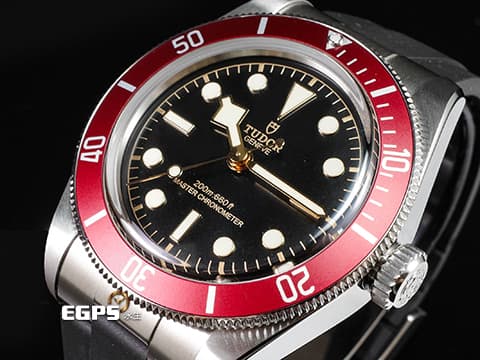 TUDOR 帝舵 Heritage Black Bay 碧灣 7941A1A0RU-0002 雪花針 酒紅色鋁圈 紅水鬼  7941A 1A0RU 水鬼 不鏽鋼 自製機芯 2024年保單 橡膠錶帶 帝舵表「T-fit」帶扣 僅試戴極新品  潛水錶 自動上鍊 41mm