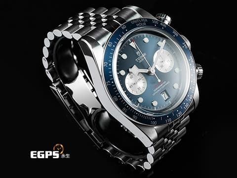 TUDOR 帝舵 Heritage Black Bay Chrono 碧灣 79360B-0002 計時碼錶 最新款「帝舵藍」錶面、錶圈  79360 B 不鏽鋼 專賣店限定款 2024年保卡 最新款五節錶帶搭配快速調節「T-fit」折疊扣 自動上鍊 41mm