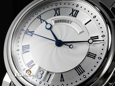 BREGUET 寶璣 Marine Big Date 5817 航海系列 航海家 5817ST/12/SM0 銀白色雕紋面盤&nbsp;藍鋼寶璣式指針、羅馬數字時標 大日期窗 不鏽鋼&nbsp;2023年已送原廠保養 自動上鍊 潛水錶 39mm