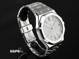 Audemars Piguet 愛彼 AP Royal Oak 皇家橡樹 15510ST.OO.1320ST.08 不鏽鋼材質 鍊帶款 <font color="#FF0000"> 2025年保卡 已貼膜&nbsp;</font><font color="#05f0f0">經典銀白色格紋面盤&nbsp;AP字樣自動盤</font>&nbsp;自動上鍊 41mm