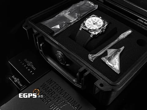 Bell &amp; Ross 柏萊士 BR03 BR03A-D-WH-ST/SRB 不鏽鋼材質  經典純白色面盤 2024年保單 底蓋保有原廠膠膜  自動上鍊 42mm