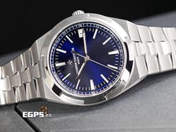 Vacheron Constantin 江詩丹頓 VC錶 Oversea 縱橫四海 4520V/210A-B128 4520 不鏽鋼材質 <font color="#0080FF">藍色放射紋漆面錶盤 日內瓦印記</font> 大三針 <font color="#ff0000"> 2025年保卡 易拆卸替換錶帶裝置 另附皮革錶帶和橡膠錶帶</font> 自動上鍊 41mm