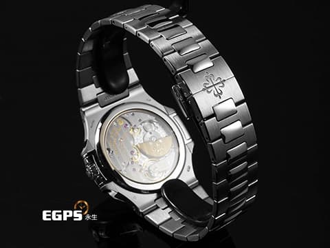 Patek philippe 百達翡麗 PP錶 Nautilus 金鷹 5740/1G-001 18K白金材質 5740 靛藍色面盤 2020年保單 Nautilus 金鷹系列第一款超薄萬年曆腕錶 附原廠自動上鍊盒 配件齊全！ 自動上鍊 40mm