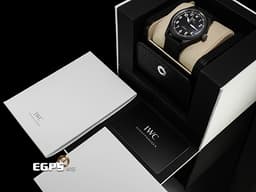 IWC 萬國錶 Pilot's Top Gun 飛行員&nbsp;<span style="color: rgb(0, 128, 255);">海軍空戰部隊&nbsp;</span><font color="#0080ff">捍衛戰士</font>&nbsp;IW326906 五日鍊 黑陶瓷+鈦金屬材質&nbsp;<font color="#FF0000">2025年保卡 EasX-CHANGE快拆錶帶</font>&nbsp;自動上鍊 41mm