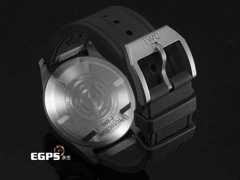 IWC 萬國錶 Pilot's Top Gun 飛行員&nbsp;海軍空戰部隊&nbsp;捍衛戰士&nbsp;IW326906 五日鍊 黑陶瓷+鈦金屬材質&nbsp;2025年保卡 EasX-CHANGE快拆錶帶&nbsp;自動上鍊 41mm