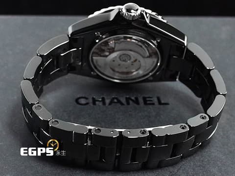 CHANEL 香奈兒 J12 Caliber 12.1系列 Black Ceramic H5697 黑陶瓷 經典 大三針 專利不鏽鋼蝴蝶扣 新機芯 透明錶背 2024年保單 自動上鍊 38mm