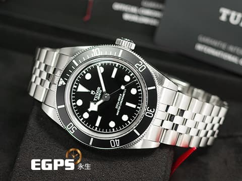 TUDOR 帝舵 Heritage Black Bay 碧灣 7941A M7941A1A0NU-0003 雪花針 黑水鬼 搭配快速調節「T-fit」折疊扣 水鬼 7941A1A0NU 自製機芯 2025年保單 潛水錶 自動上鍊 41mm