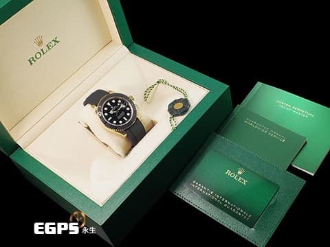 ROLEX 勞力士 Yacht-Master 42 蠔式 遊艇名仕型 226658 18K黃金材質 黑色陶瓷字圈 Oysterflex橡膠錶帶搭配快調延展錶扣 2025年保卡 自動上鍊 42mm