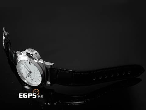 PANERAI 沛納海 Luminor Quarantta PAM1371 PAM01371 三日鍊 白色三明治面盤 附原廠深綠色橡膠快拆錶帶 2023年保卡 保有部分原廠膠膜  自動上鍊  40mm