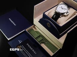 PANERAI 沛納海 Luminor Quarantta PAM1371 PAM01371 三日鍊 <font color=#ffffff>白色三明治面盤</font> <font color=#7eb300>附原廠深綠色橡膠快拆錶帶</font> <font color=#FF0000>2023年保卡 保有部分原廠膠膜 </font> 自動上鍊  40mm