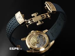 Patek Philippe 百達翡麗 PP錶 Aquanaut 海底探險家 5261R-001 18K玫瑰金材質 年曆錶 <font color="#99afe6">灰藍色錶盤飾有Aquanaut浮雕圖案面盤 灰藍色橡膠錶帶</font> <font color="#ffe9ad"> 覆白色螢光塗層的金質立體數字時標</font> <font color="#ff0000">2025年保單 </font> 自動上鏈 39.9mm