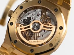 AUDEMARS PIGUET AP錶 愛彼 ROYAL OAK皇家橡樹 16202BA.OO.1240BA.02 18K黃金 <font color="#ff0000">2023年保單!!JUMBO超薄</font> <font color="#00FFFF">NBA籃球大帝 "LEBRON JAMES" 配戴錶款 特殊迷人煙燻金黃色面~ </font>自動上鍊 39mm



