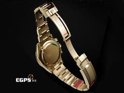 ROLEX 勞力士 Cosmograph Daytona 宇宙計時型 迪通拿 126508 <font color="#f5dea8">金色熊貓 金色及亮黑色錶盤 </font> 計時碼表 <font color="#FF0000"> 2025年新式綠卡 原廠全部膠膜&nbsp;</font> 18K黃金材質 賽車錶 自動上鍊 40mm