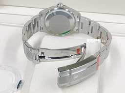 ROLEX 勞力士 Oyster Perpetual 31 經典 蠔式恆動型 277200 <font color="#fdddeb">&nbsp;糖果粉色漆面盤</font>&nbsp;OP31 不鏽鋼 <font color="#FF0000">2025年停產款 糖果粉 2025年保卡 保有大部分原廠膠膜</font>&nbsp;自動上鍊 31mm