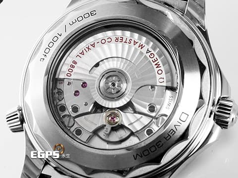 OMEGA 歐米茄 Seamaster Diver 300 海馬 21030422006001&nbsp;銀色波浪紋面盤 藍色陶瓷外圈 不鏽鋼 同軸擒縱 2021年台灣公司貨 另附客製化橡膠錶帶 排氦氣閥 潛水錶 自動上鍊 42mm