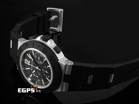BVLGARI 寶格麗 Bulgari Aluminium系列 103868&nbsp;鋁合金+鈦金屬材質&nbsp;熊貓面盤&nbsp;黑色橡膠刻度錶圈 計時碼表 2025年保卡 台灣公司貨 自動上鍊 40mm
