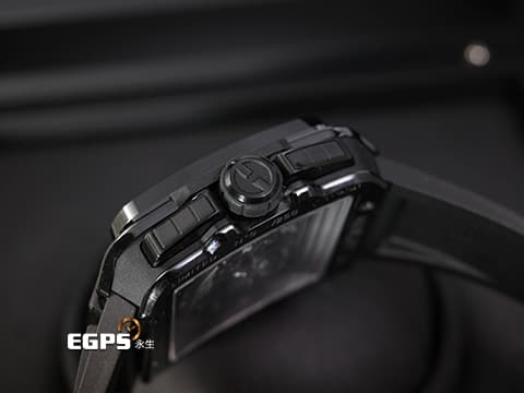 HUBLOT 宇舶 Square Bang Unico「ALL BLACK」限量版 黑陶瓷 821.CX.0140.RX 方形 飛返 計時碼表 鏤空面盤 2022保單 限量250顆 自動上鍊 42mm