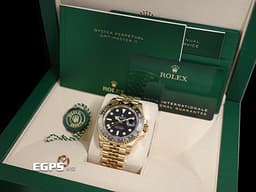 ROLEX 勞力士 GMT-Master II 蠔式 格林威治型 126718 GRNR 兩地時間&nbsp;<font color="#f5dea8">18K黃金材質</font>&nbsp;126718GRNR <font color="#a9a7a7">灰黑雙色Cerachrom陶質字圈</font>&nbsp;皮蛋圈&nbsp;<font color="#FF0000">2025年保單 紀念型五珠（Jubilee）錶帶</font> 自動上鍊 40mm