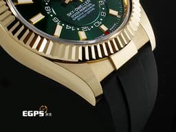 ROLEX 勞力士 Sky-Dweller 蠔式 天行者 336238 沙羅系統 年曆錶&nbsp;<font color="#f5dea8">18K黃金材質 </font><font color="#44e024">2025年最新款 綠色面盤 全台第一</font><font color="#3db625">顆</font><font color="#05f0f0">&nbsp;</font>&nbsp;<font color="#FF0000">Oysterflex橡膠錶帶搭配快調延展錶扣 2025年保卡</font> 自動上鏈 42mm