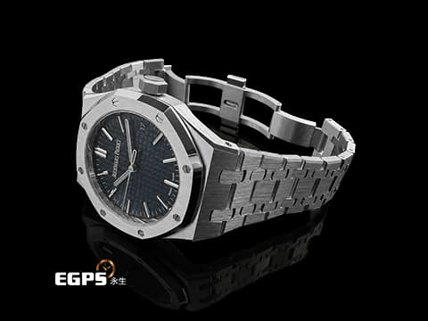 AUDEMARS PIGUET愛彼 Royal Oak Selfwinding皇家橡樹系列 15550ST.OO.1356ST.06 男女皆宜中性款 搭配經典的「雲夜藍50」面盤 低調內斂優雅&nbsp;2025年&nbsp;自動上鍊 37mm