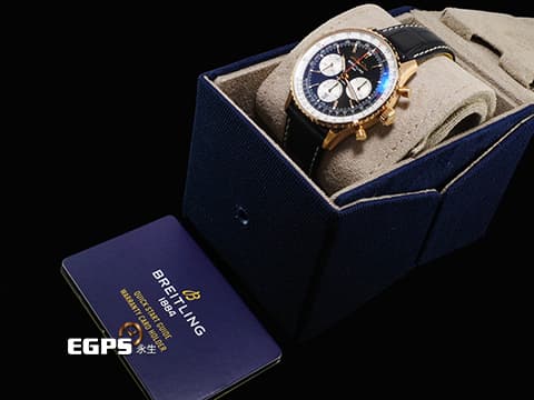 BREITLING 百年靈 Navitimer B01-Chronograph 43 航空計時 18K玫瑰金材質 RB0138211B1P1 經典環形飛行滑尺 黑色熊貓面盤 自製B01機芯 2026年保卡 重約3.38兩&nbsp; 自動上鍊 飛行錶 43mm