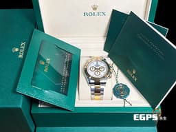 ROLEX 勞力士 Cosmograph Daytona 宇宙計時行 迪通拿 126503 計時碼表 <font color="#F0F0F0">白色面盤</font>搭配<font color="#f1e1b5">金色計時圈</font> 半金款 18K黃金 <font color="#FF0000">新款4131機芯 2025年保卡</font> 賽車錶 自動上鍊 40mm